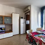 Inviting With Lateral Sea View Appartement