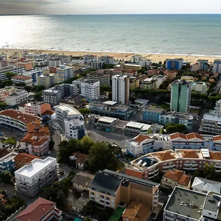 Inviting With Lateral Sea View * Bibione